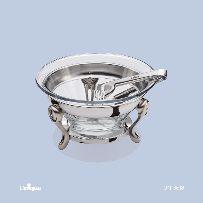 سوفله سالادخوری نگین دار نقره ای با انبر سوفله سالادخوری نگین دار نقره ای با انبر UN-3618 - تصویر 1